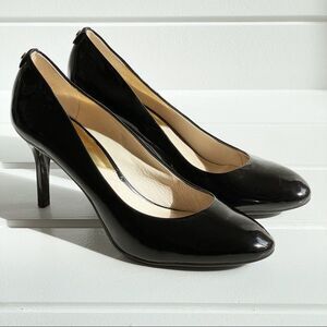 Michael Kors Women's Black Flex Patent Leather Pumps Size 11 NWOT